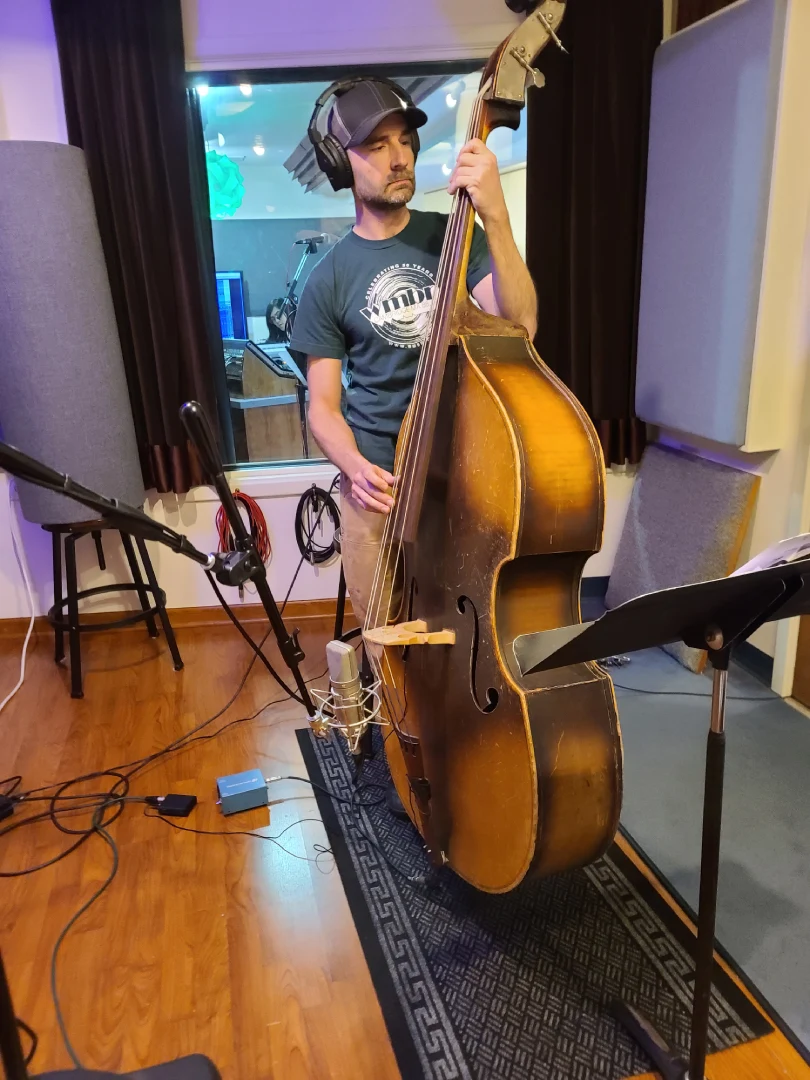 Seattle-based Recording Studio Offering Advanced Music Production and Mastering for Professional Music Producers