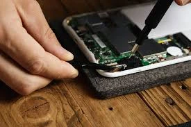 Top 10 Reasons to Join a Mobile Repairing Institute
