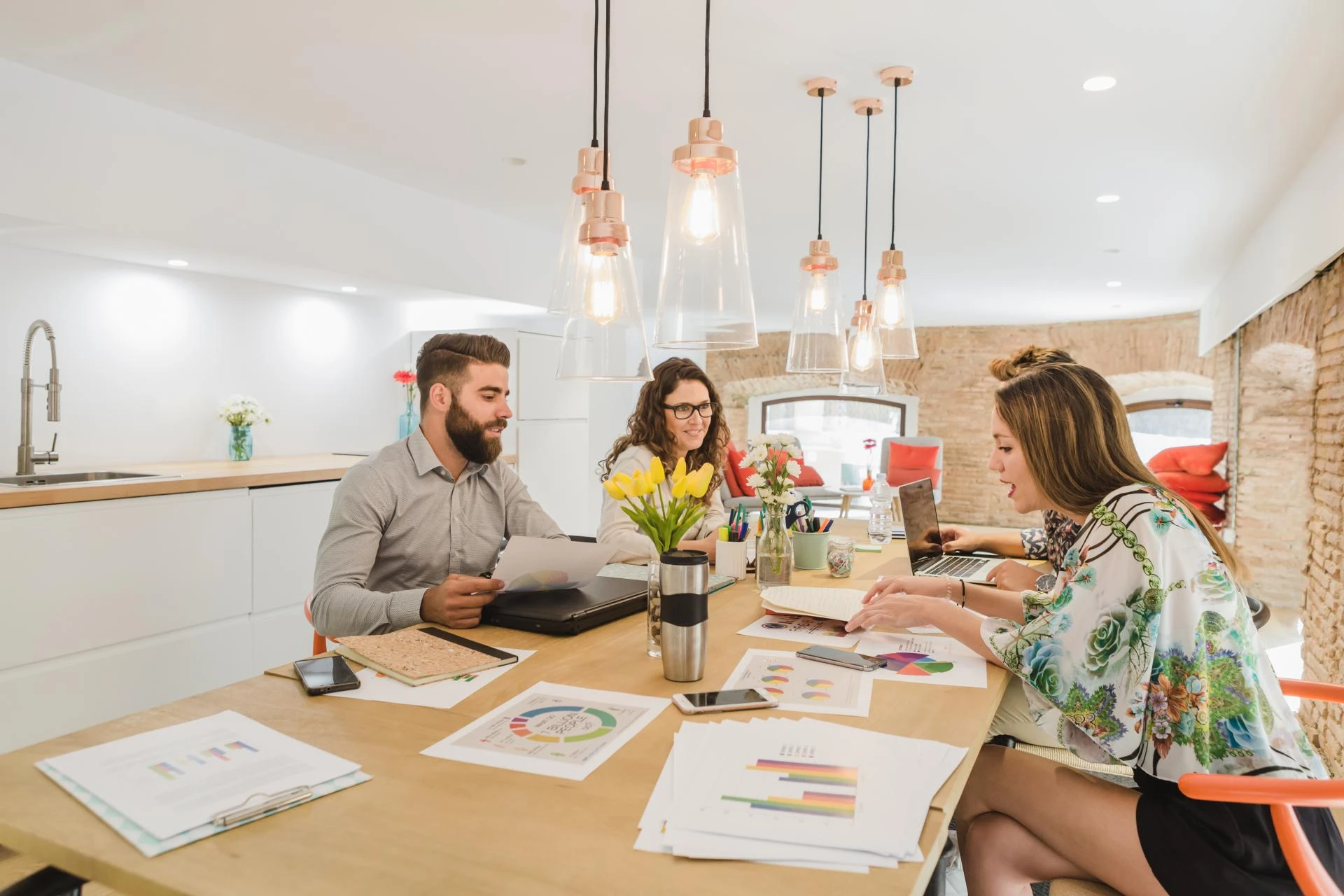 How to Choose the Right Lifestyle PR Agency for Your Brand