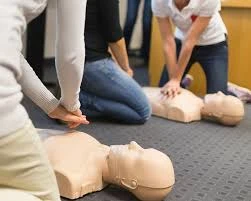What Should You Look for When Choosing a CPR Training Program?