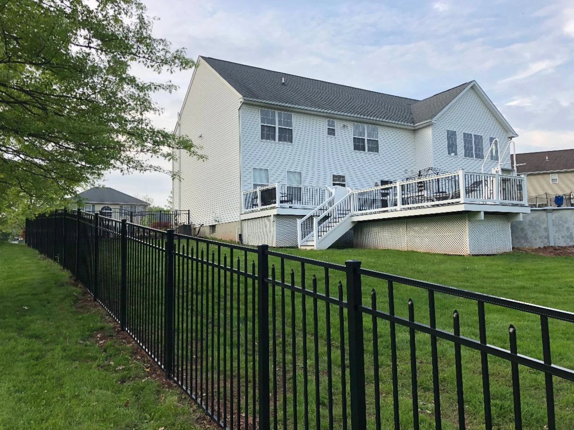 Is Aluminum the Best Fence Material for Long-Term Durability?