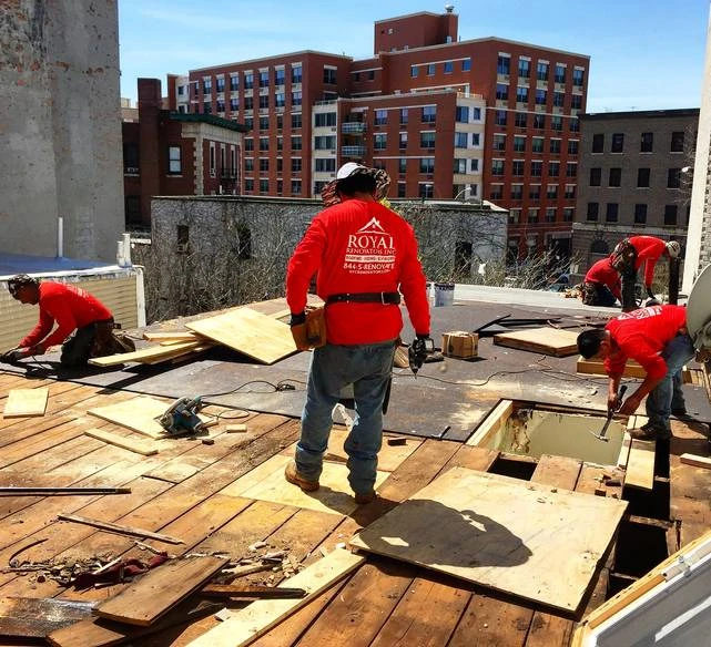 Top Roofing Problems Found in Older New York Homes