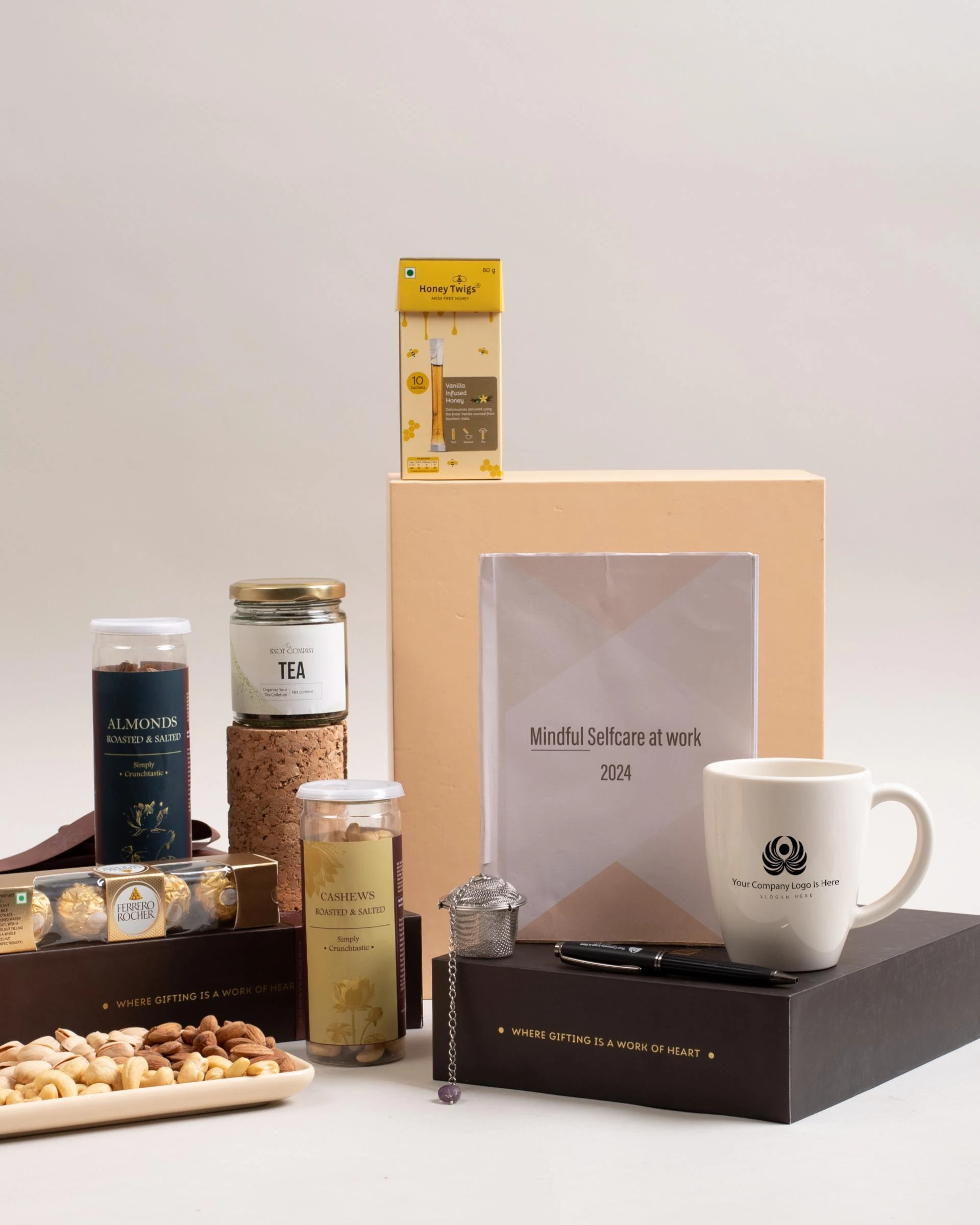 Corporate Anniversary Gifts 2026: What Leading Companies Are Choosing