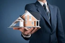 What Should Sellers Review Before Listing a Home in Etobicoke?