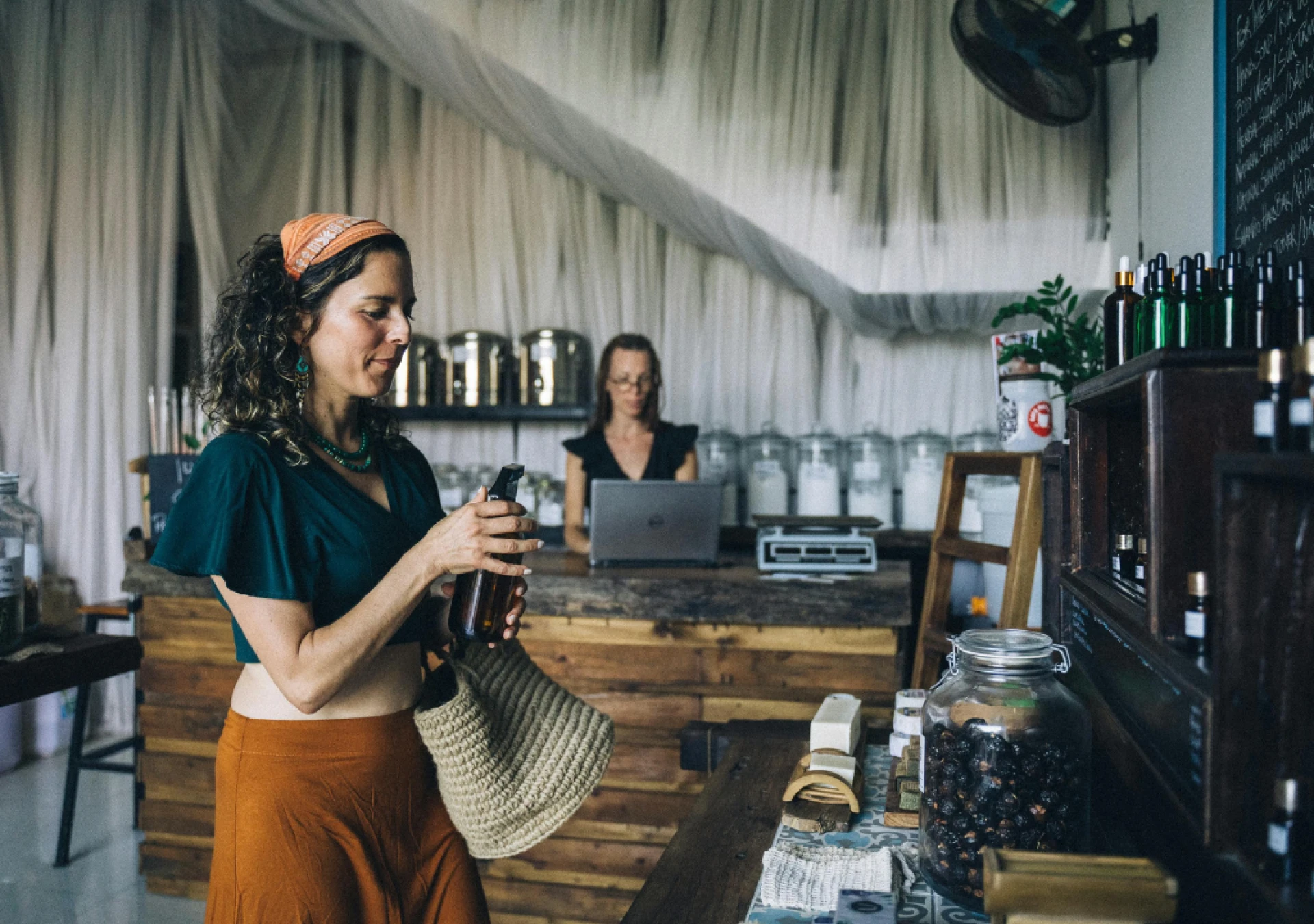 Draft: My Post TitleFractured: A Curated Online Sustainable Marketplace for Eco Friendly Accessories and Ethical Beauty Products