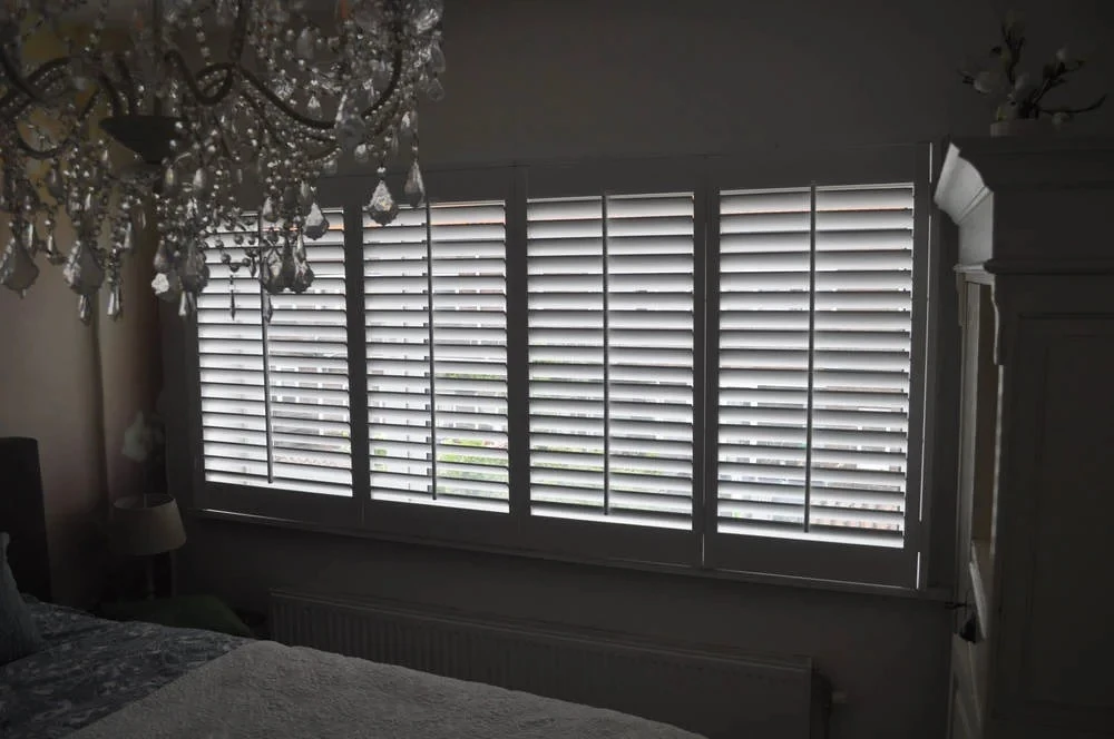 Raam Shutters: Stijlvolle en Praktische Raamdecoratie voor Elk Interieur
