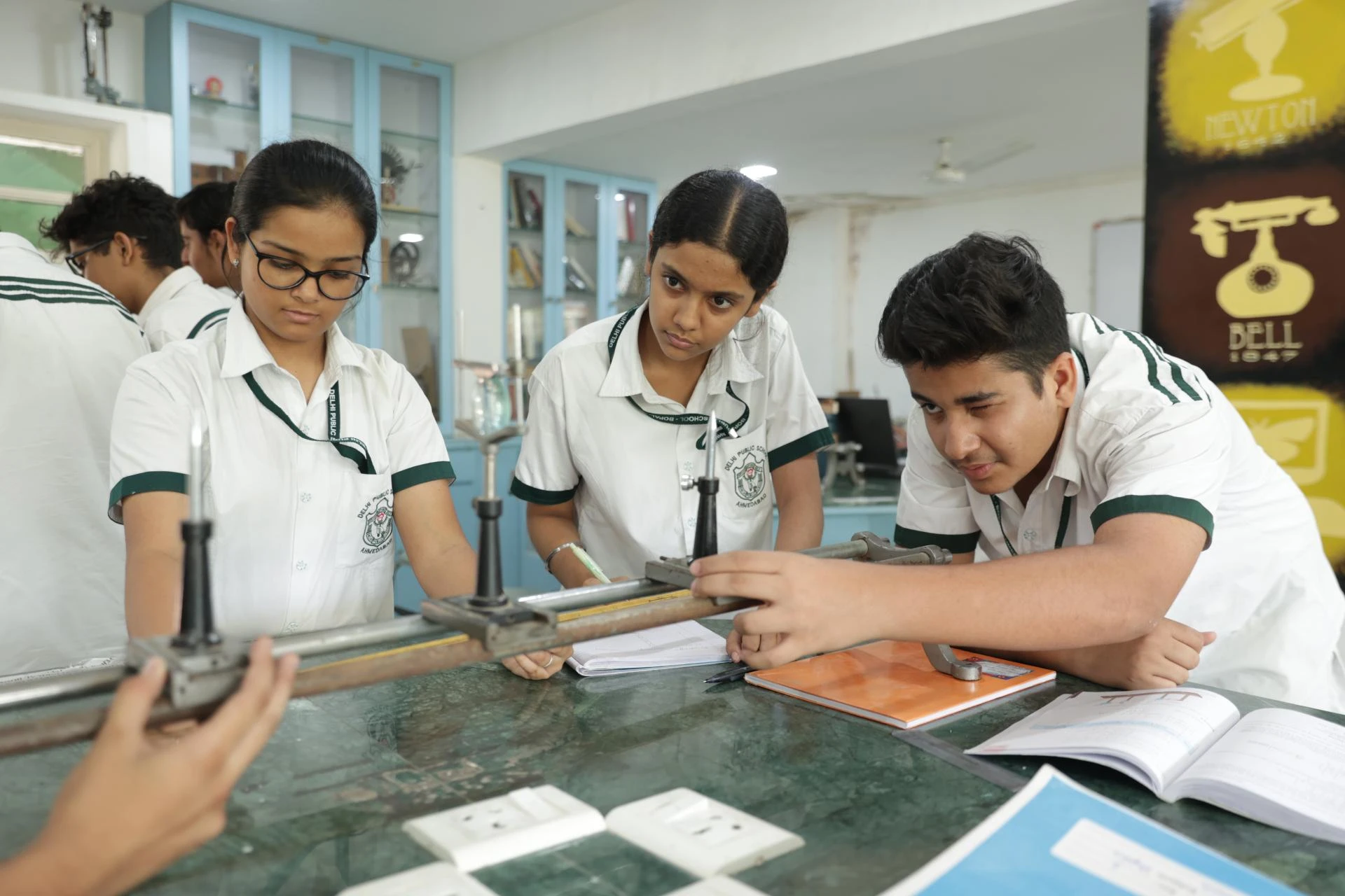 What to Choose After Class 10: Science, Commerce or Humanities? — A Parent–Student Guide