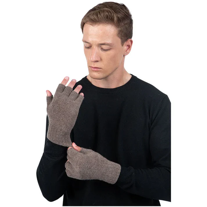 Discover the Joy of Men's Cashmere Gloves for Every Winter Wardrobe