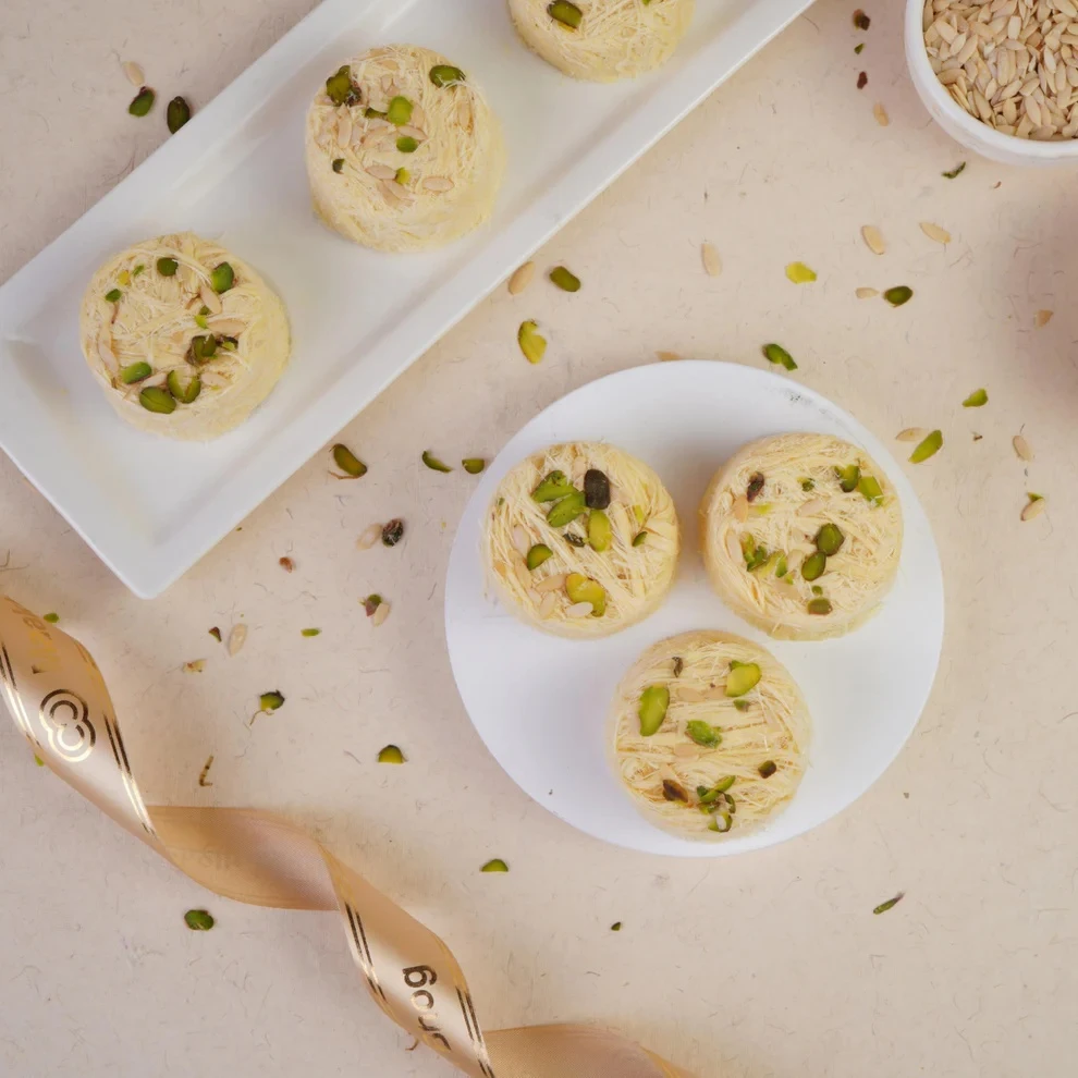 How to Choose the Best Soan Papdi Sweet Online