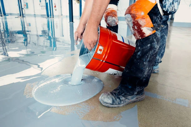 Does warehouse epoxy flooring resist chemicals and spills?