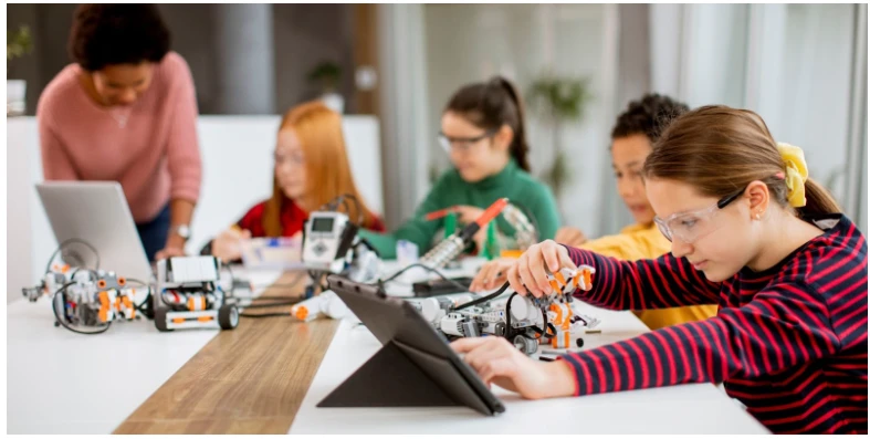 Top 10 STEM Education Trends in 2026 That Every School Should Know