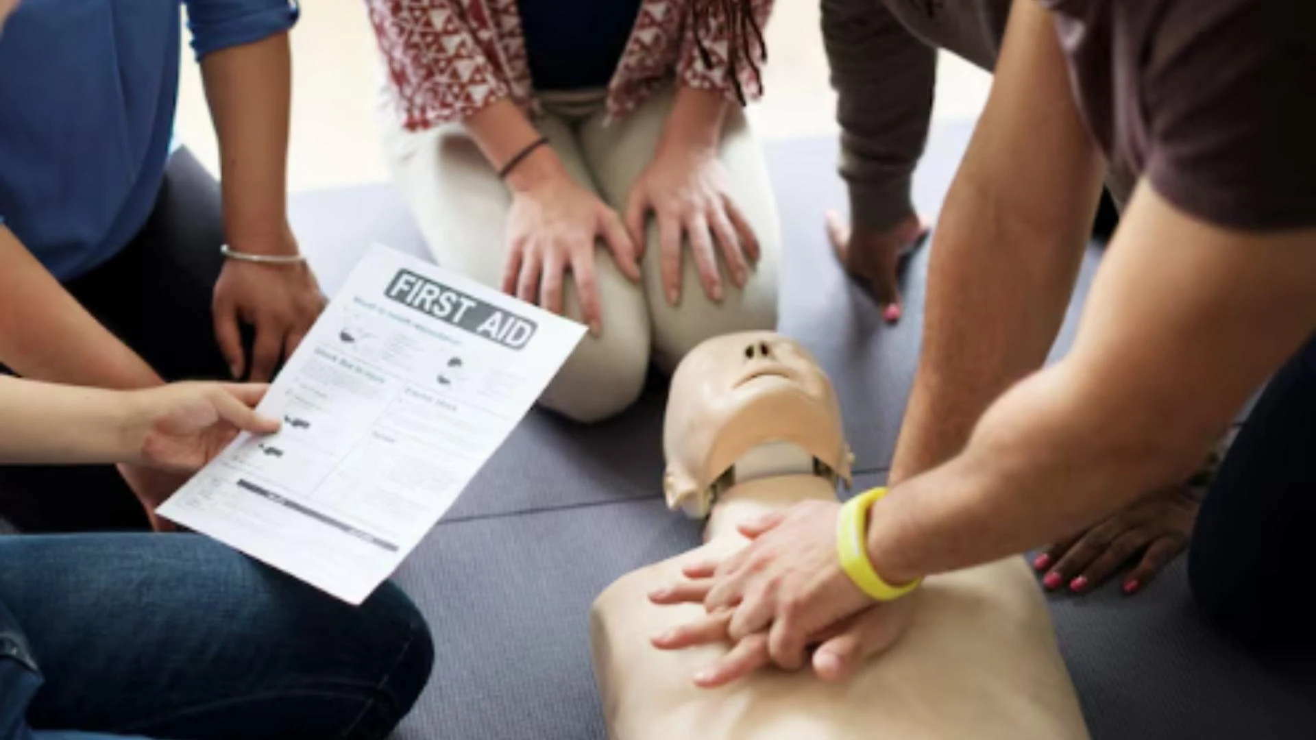 What Are the Key Steps Explained in a Reliable CPR Certification Study Guide?