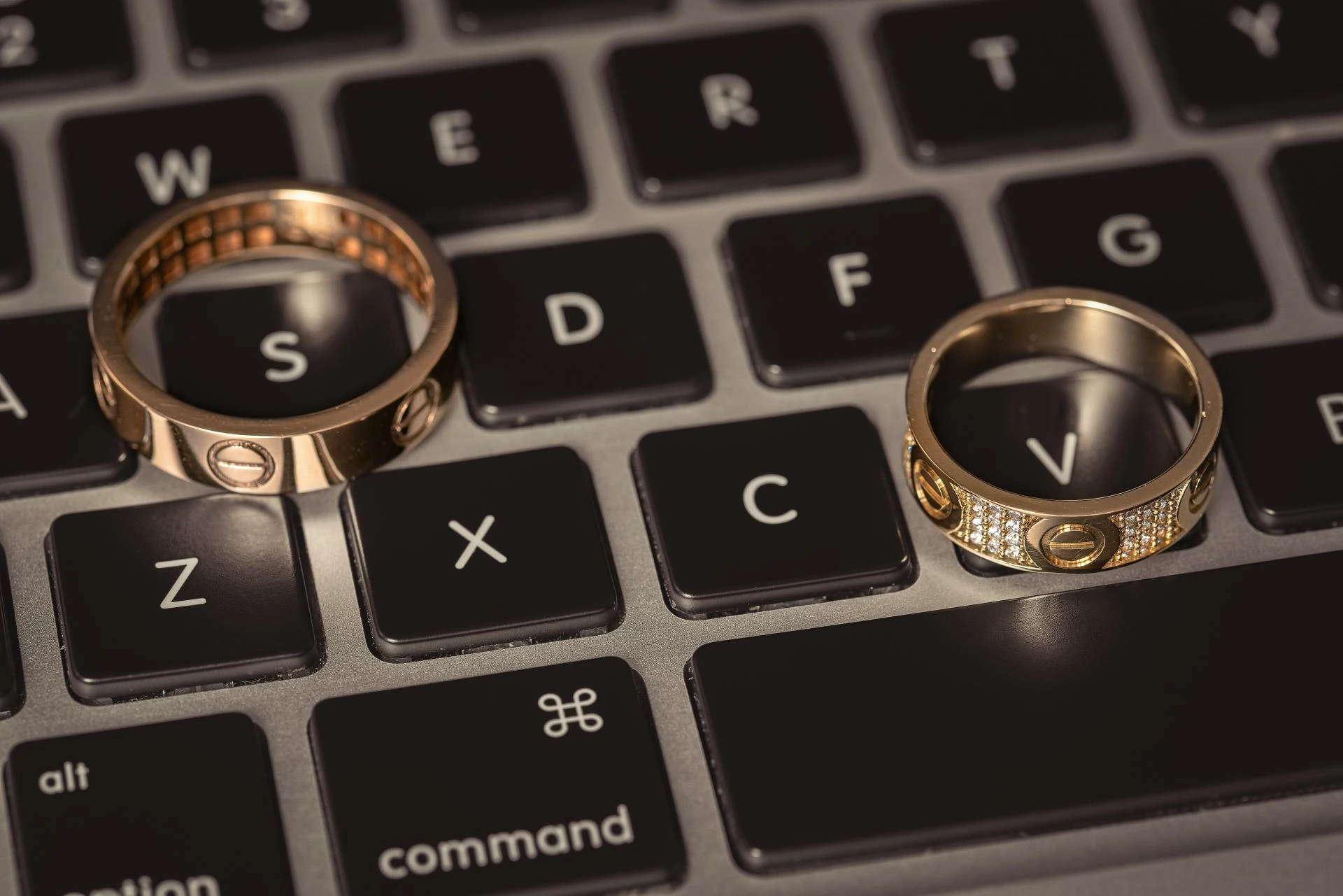 Can I Get Married Legally Online in the USA?