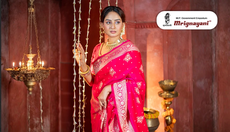 Want Lightweight but Classy? How Kosa Sarees Make You Look Dressy Without Feeling Heavy