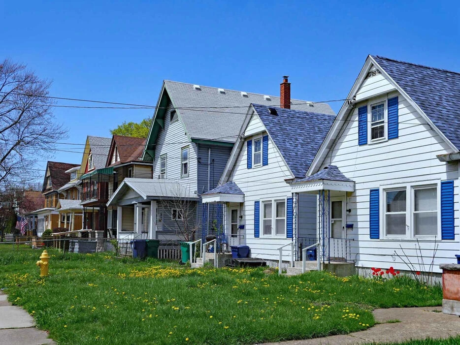 What Is Owner-to-Owner Financing? A Clear Explanation of Direct Seller Financing vs. Traditional Mortgages in Tennessee