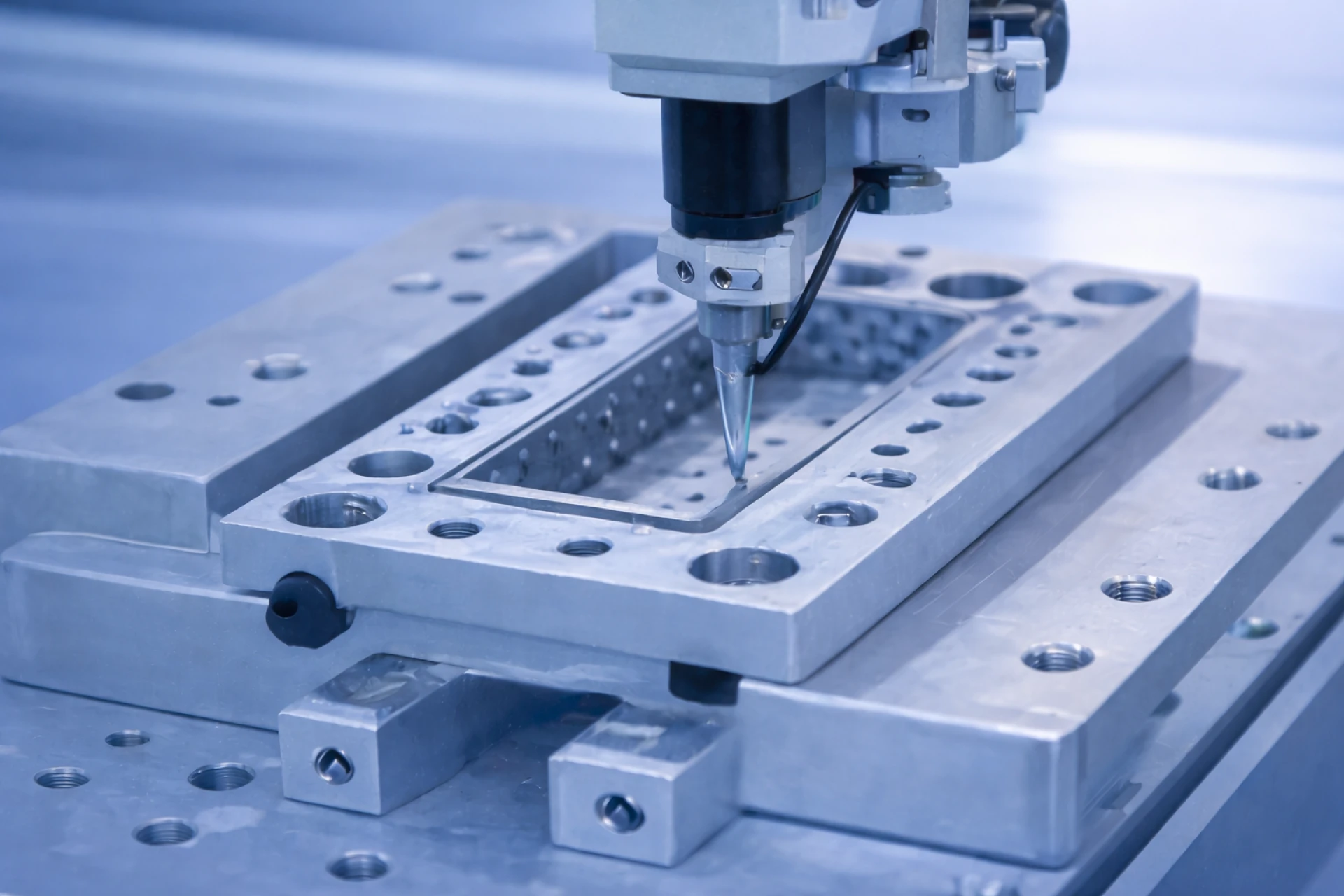 How to Choose the Right Form in Place Gasket Solution for Your Application