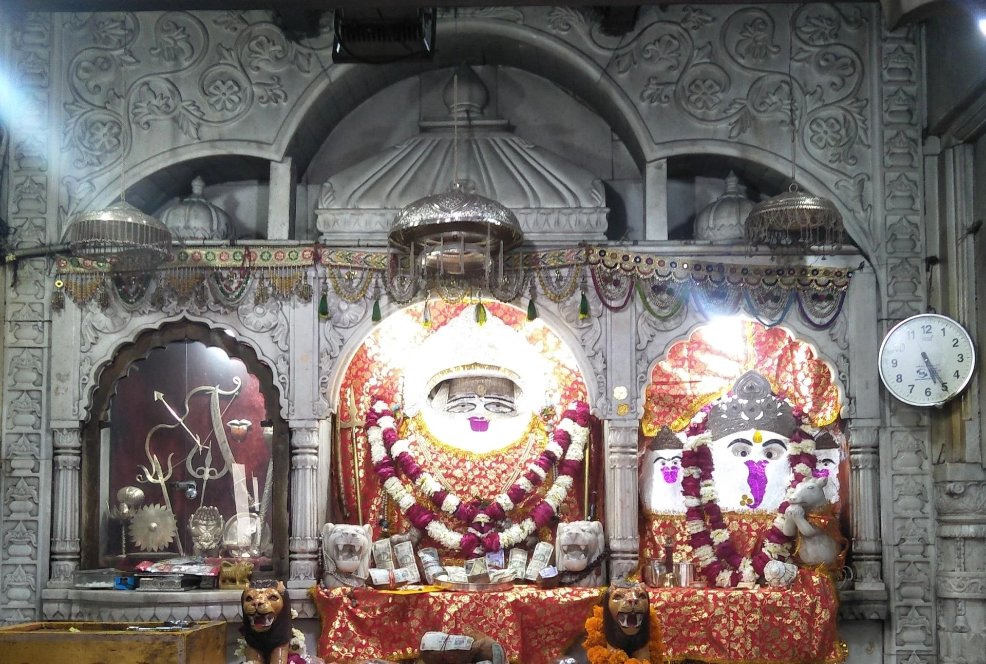Spiritual Journey: Chauth Mata Temple Sightseeing Guide