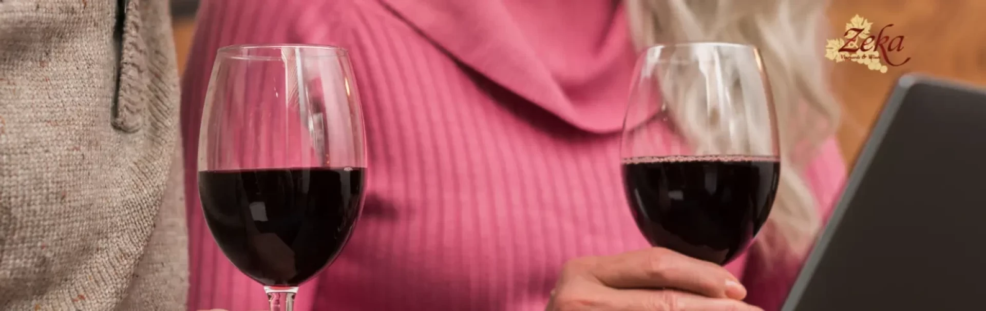 The Ultimate Guide to Pinot Noir: Taste, Pairing & More