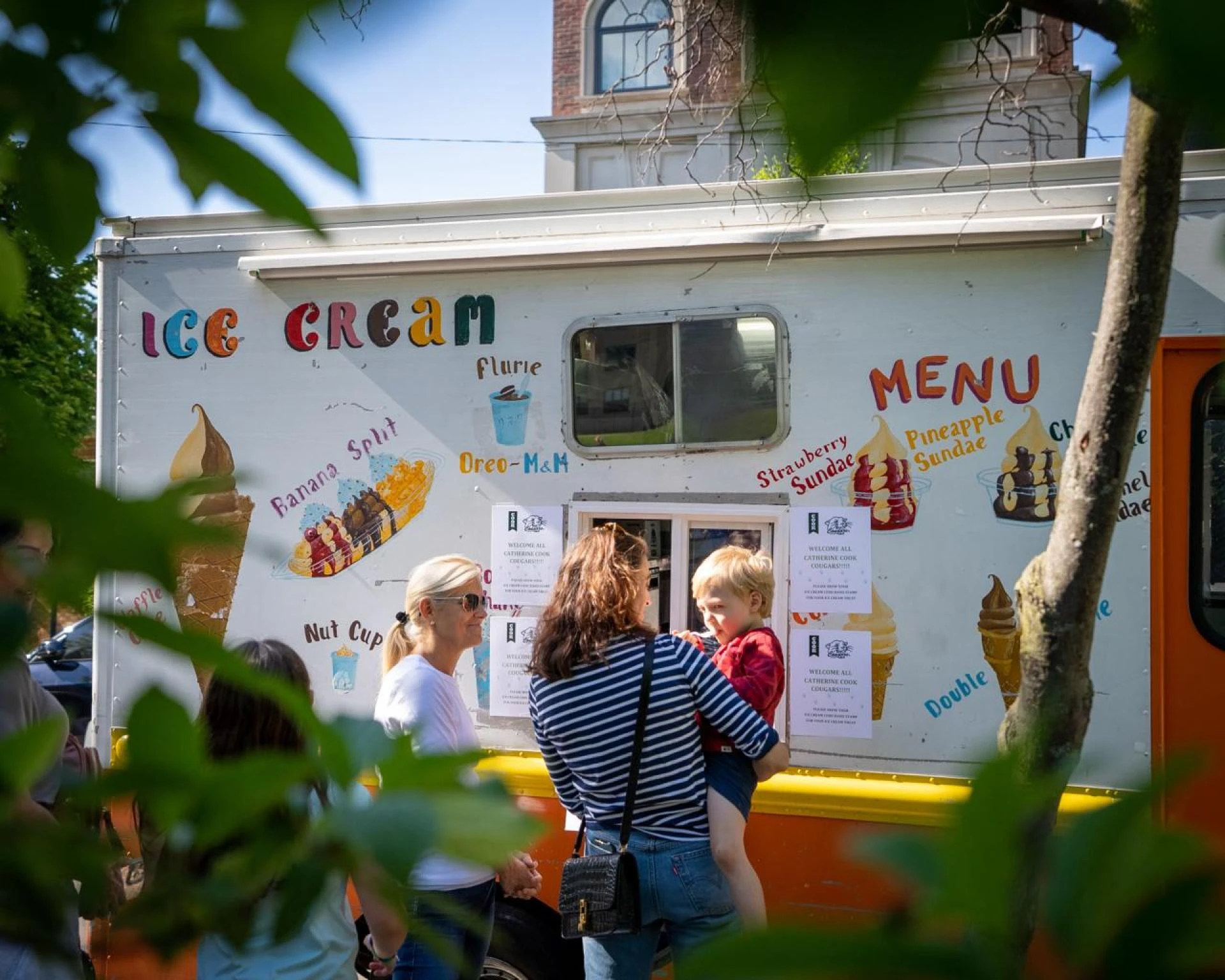 The Secret to Hosting a Perfect Summer Party in Chicago