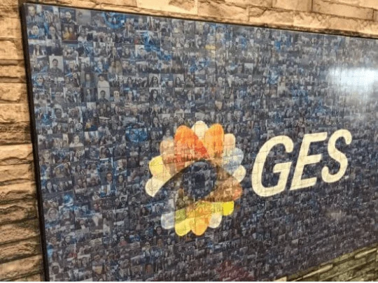 Boost Events with AI Photobooth & Mosaic Tech