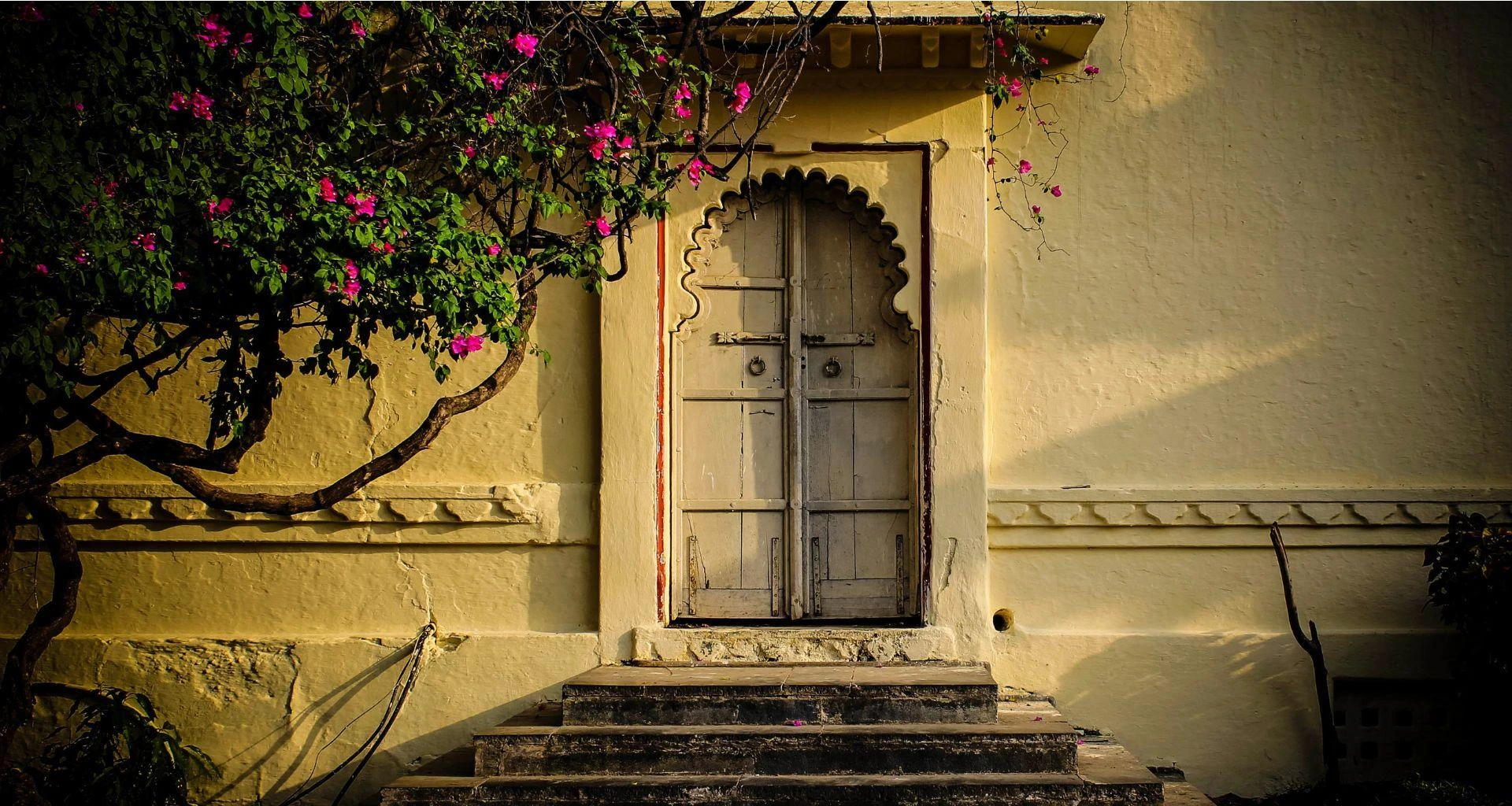 Golden Triangle Tour 4 Nights 5 Days: A Complete Journey Through India’s Royal Heritage