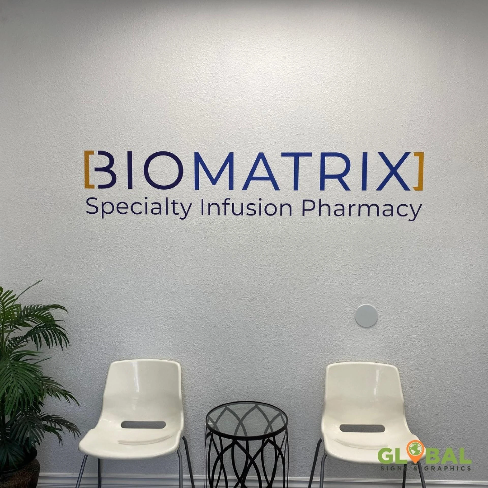 Creative Custom Indoor Sign Ideas for Modern Los Angeles Interiors