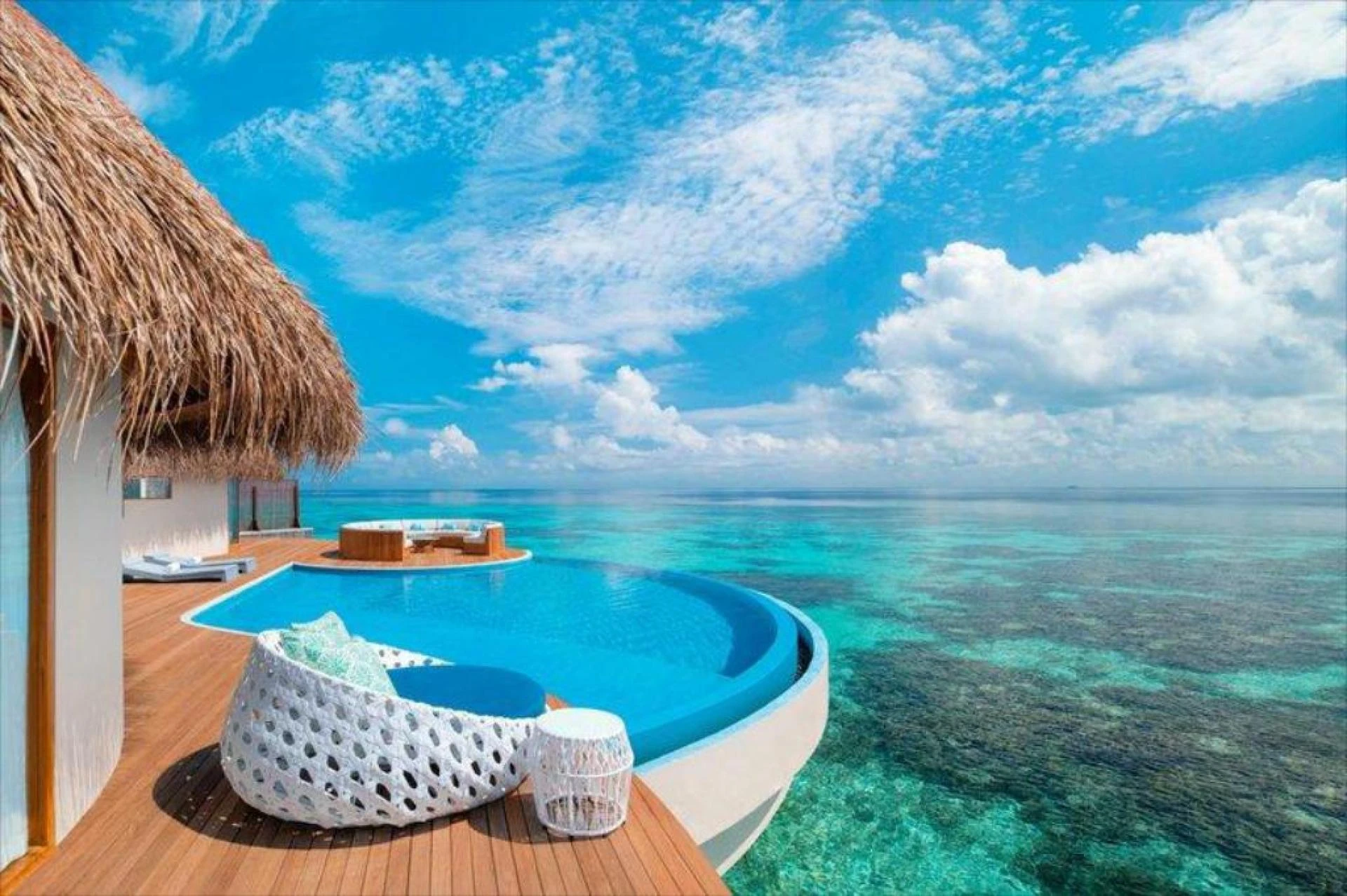 The Heartbeat of Luxury: Five-Star Sanctuaries in the Maldives for a Once-in-a-Lifetime Experience
