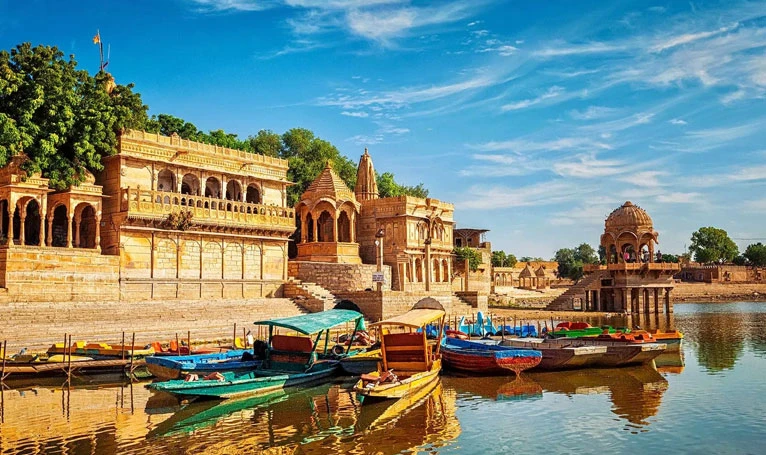 The Ultimate Jaisalmer Gadisar Lake and Market Itinerary