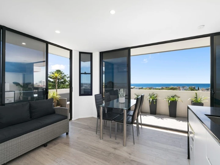 What Are the Common Installation Mistakes With Aluminium Sliding Doors