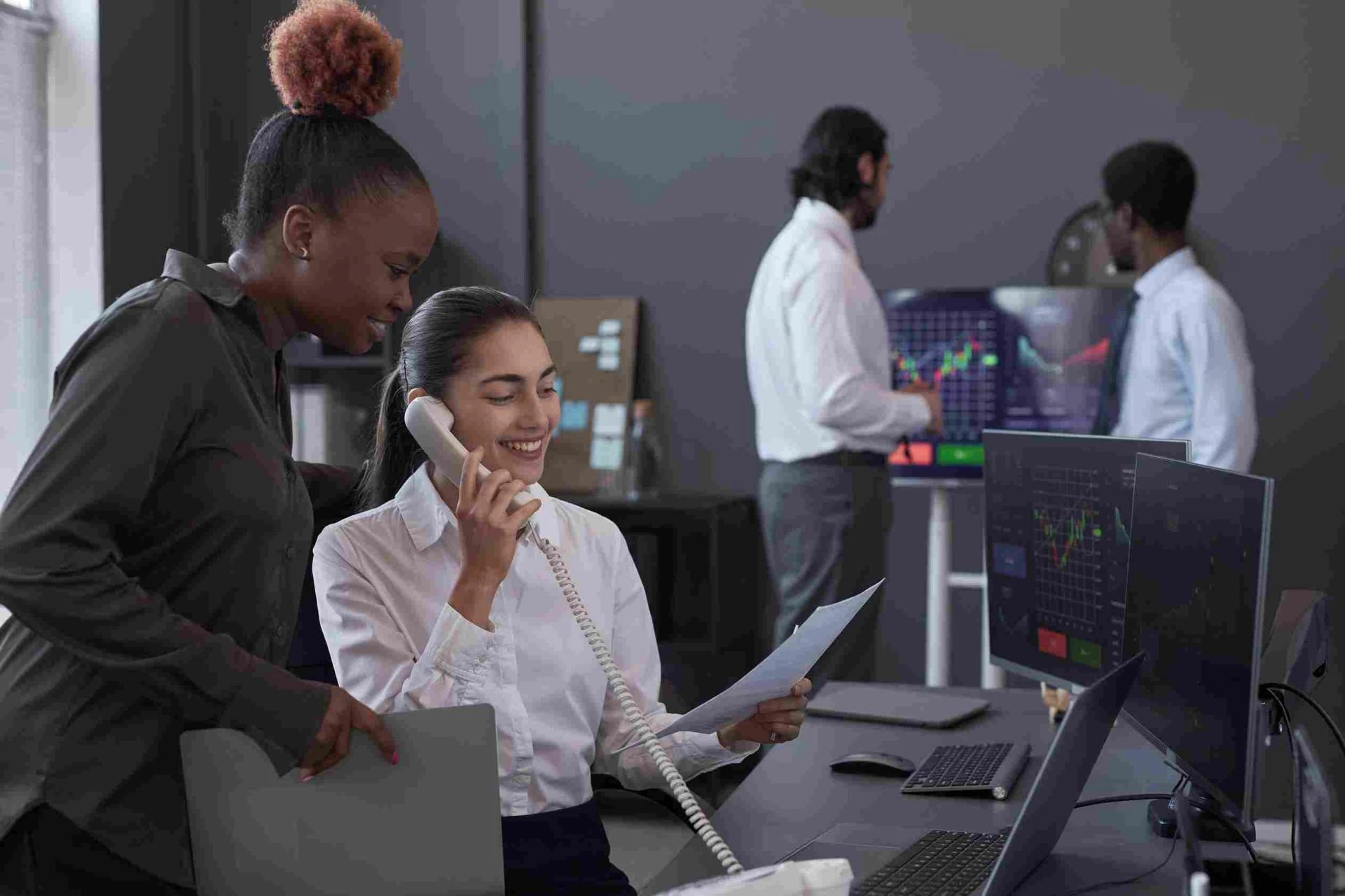 Top Benefits of Upgrading to a Modern PBX Business Phone System in Canada