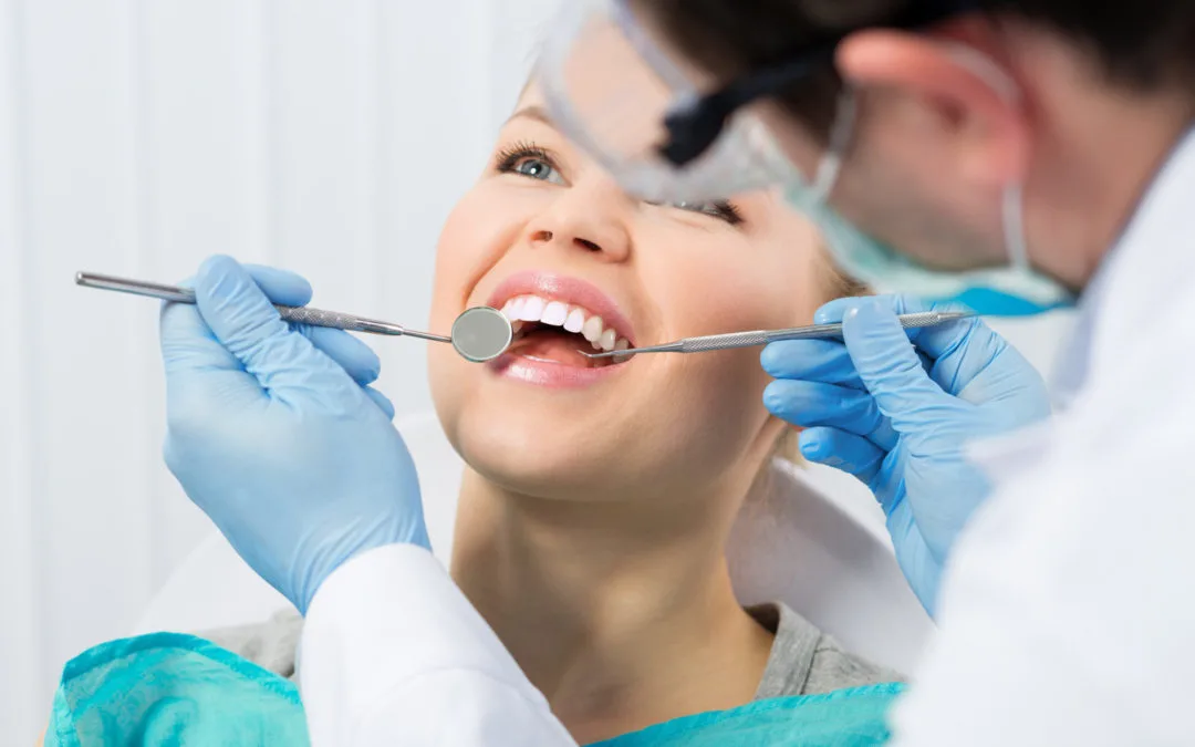 Veneers or Teeth Whitening? Finding the Right Dental Treatment in Auckland