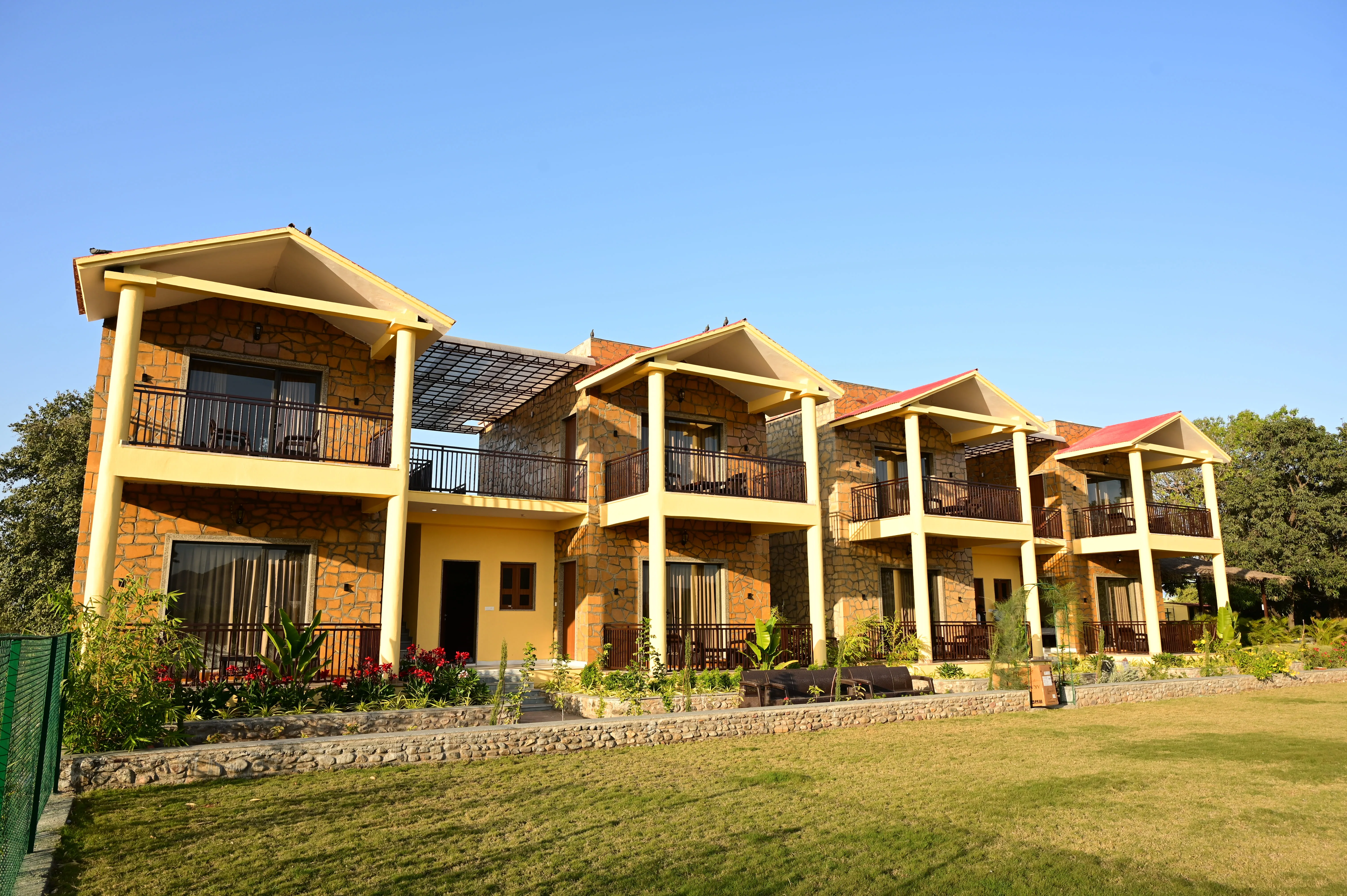 Key Factors to Consider Before Booking a Resort at Abu Road