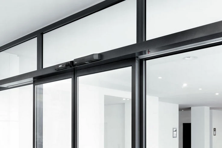 Automatic sliding doors | GEZE