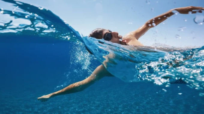 Swimming Pool Installation and Repair Services