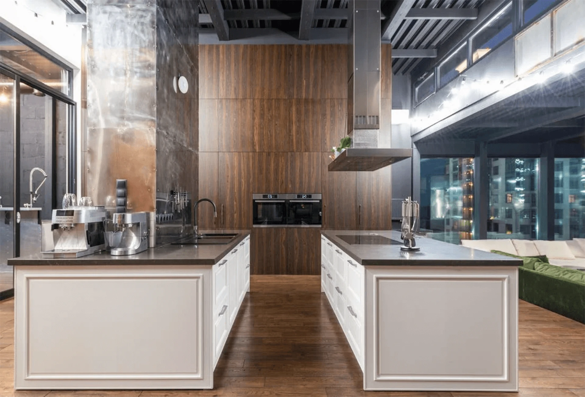 SUPER SLEEK DESIGNS