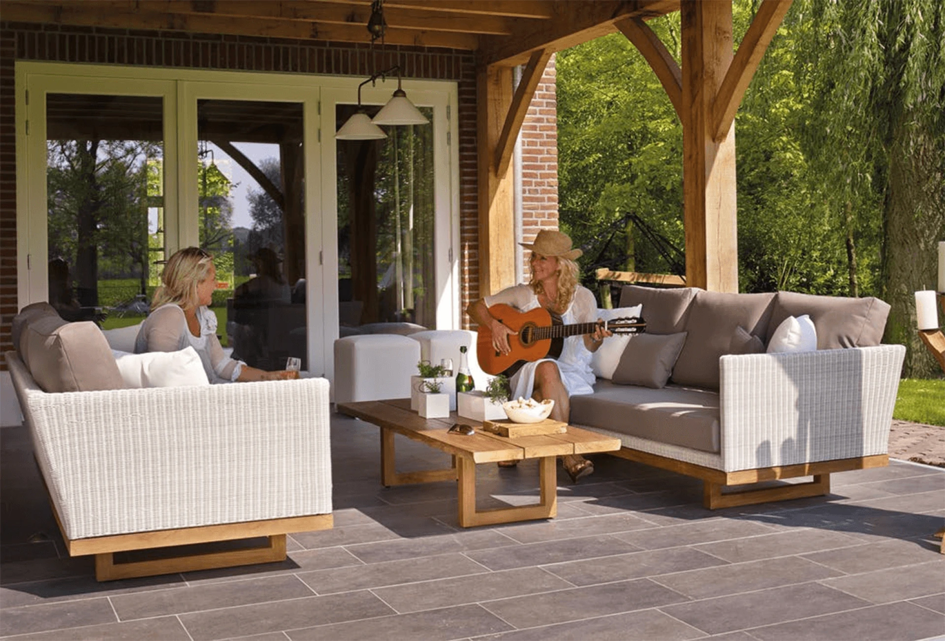 outdoor retreat