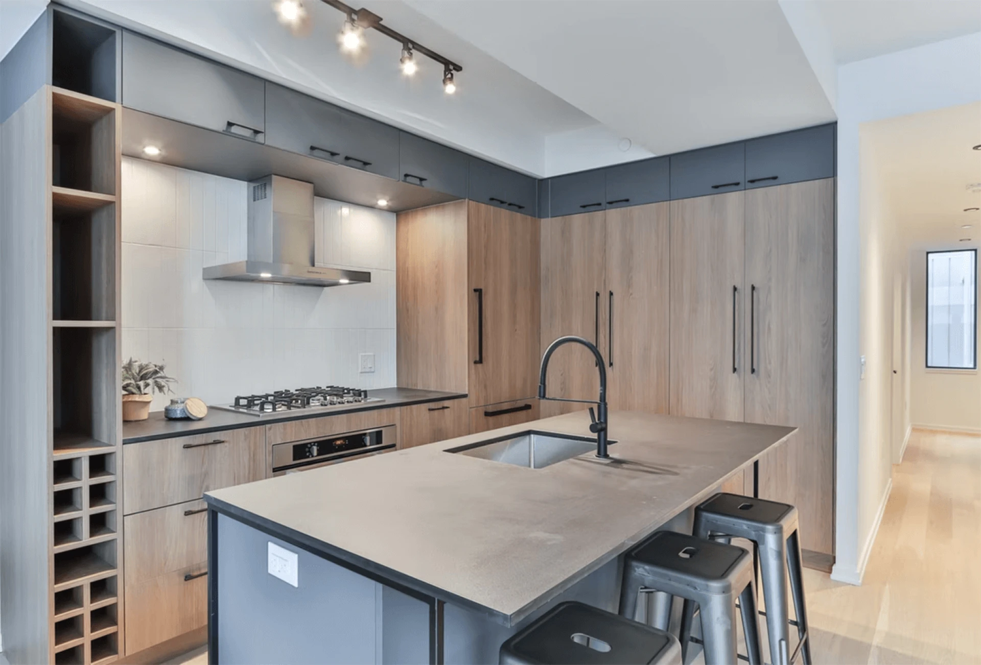 grey quartz kitchen