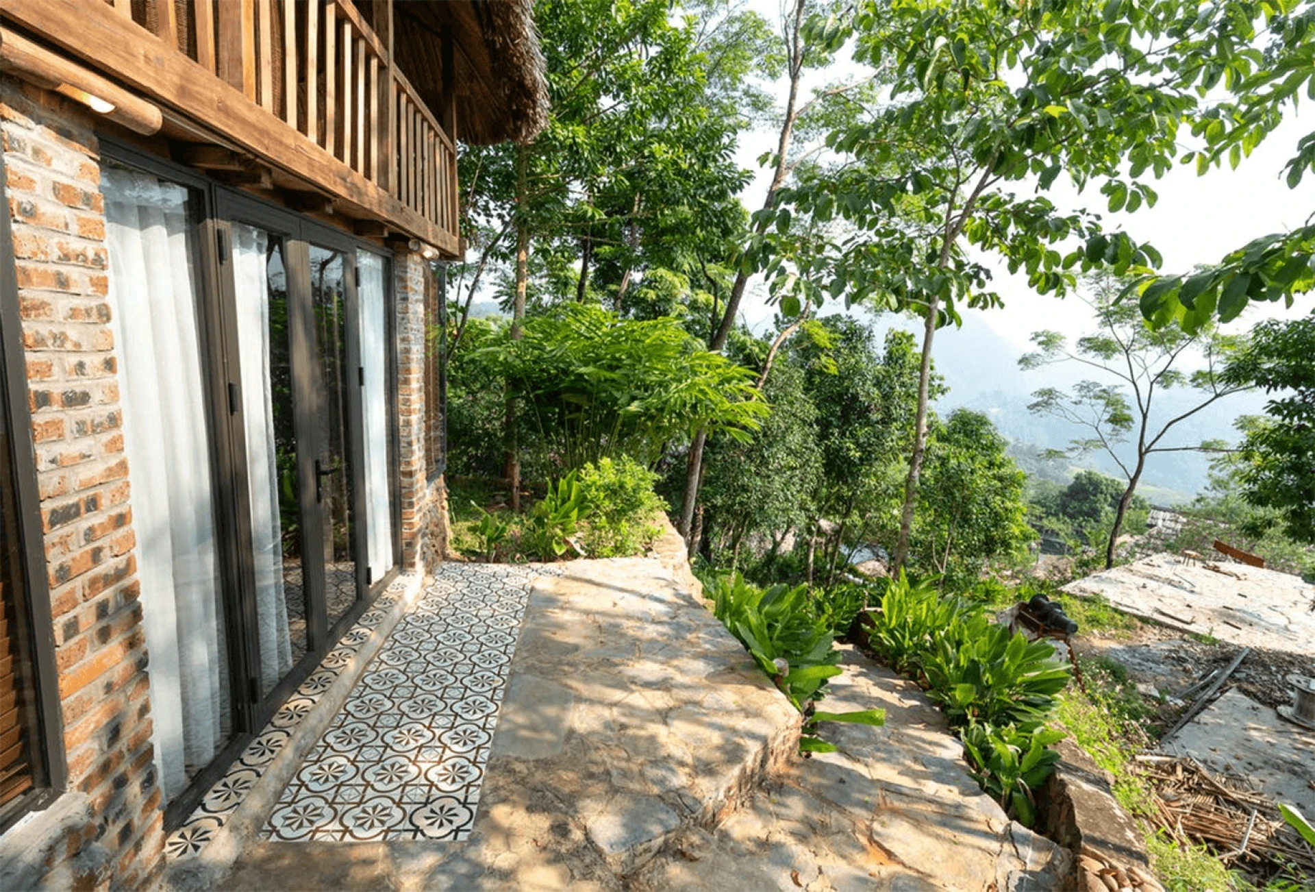 design with rocks 
