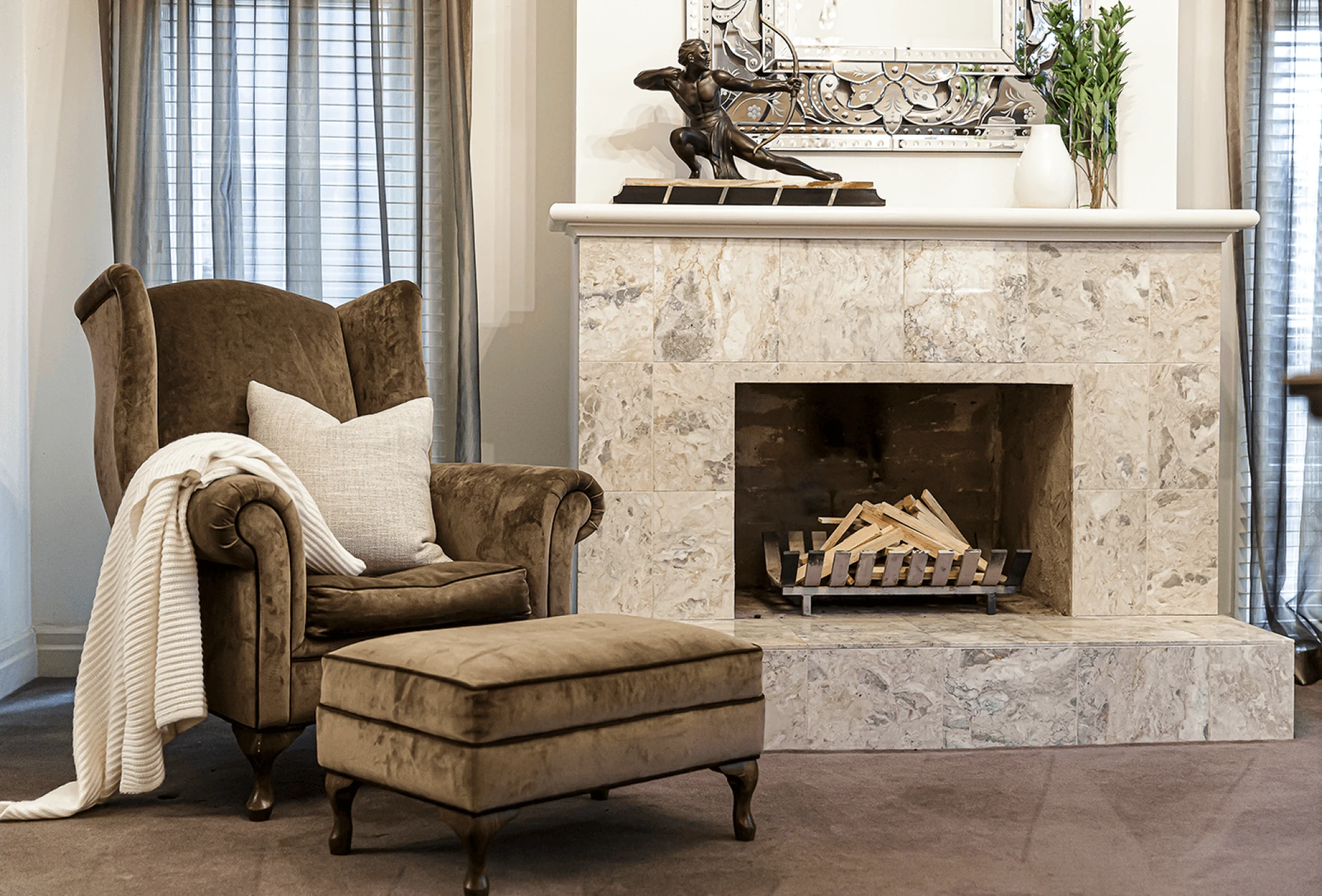 mantelpiece