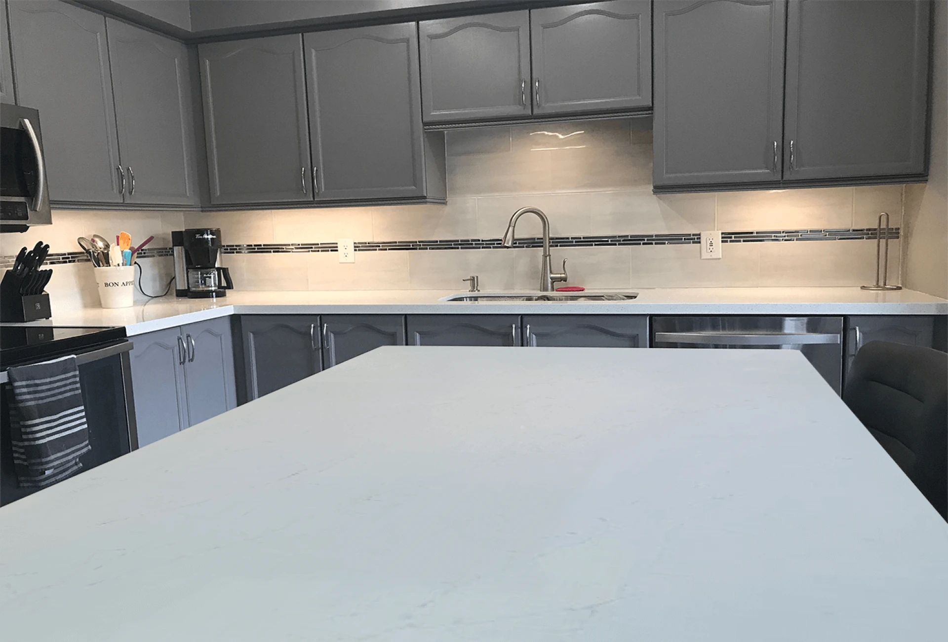 Calacatta Shimmer Quartz; Must Try Once for Your Home