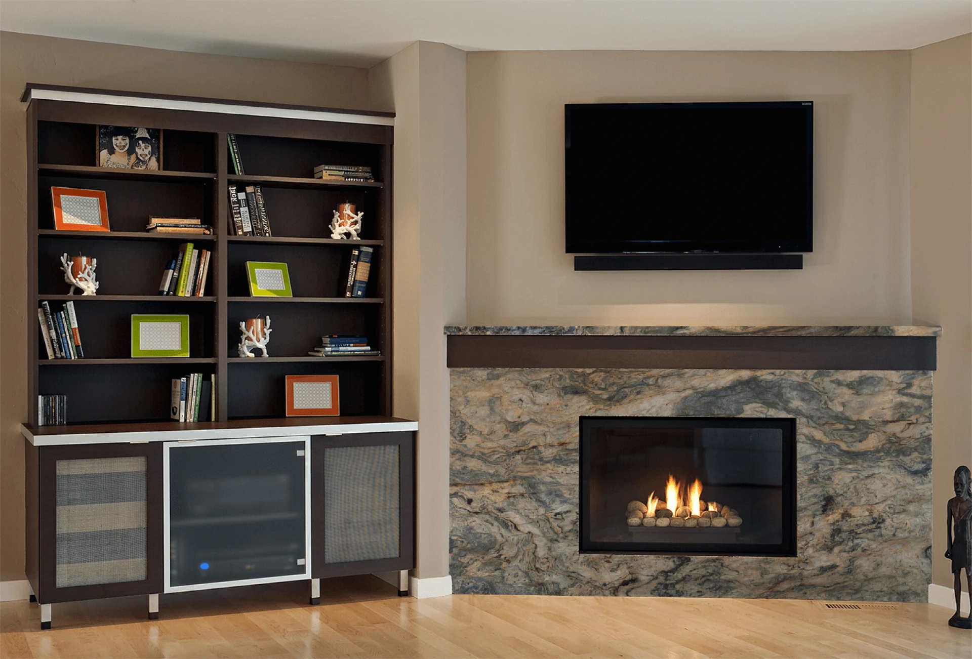 Surrounds for fireplaces