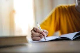 Writing Directly Benefits Students\' Reading Skills\' (Opinion)