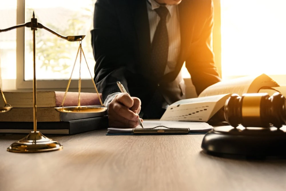 Legal and Energy Expertise