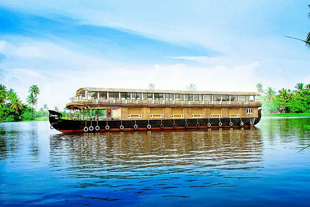 Keralasharing Houseboats