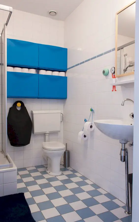 Here’s Where to Put all That Toilet Paper in Your Teeny Tiny Bathroom