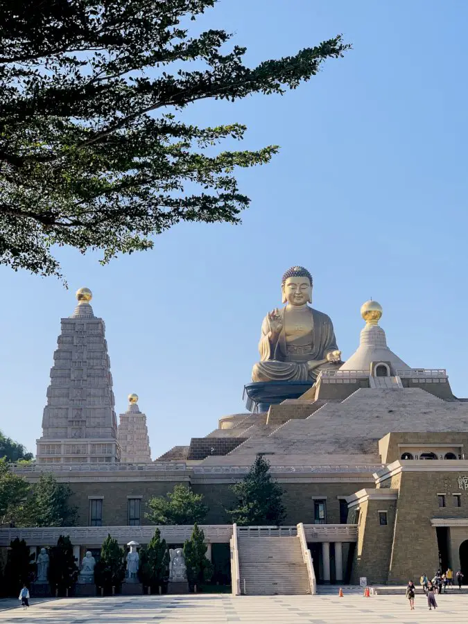 Interesting Facts About Fo Guang Shan Buddha Museum