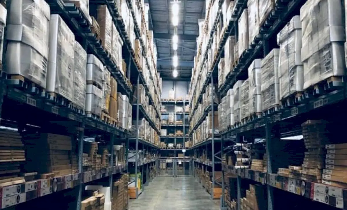 iot-ecosystem-creates-an-optimized-smart-warehouse