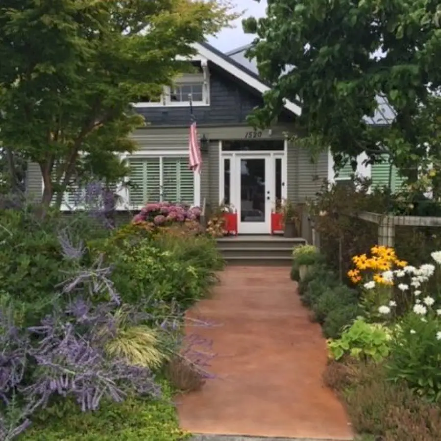 pamela’s-new-garden-on-fidalgo-island