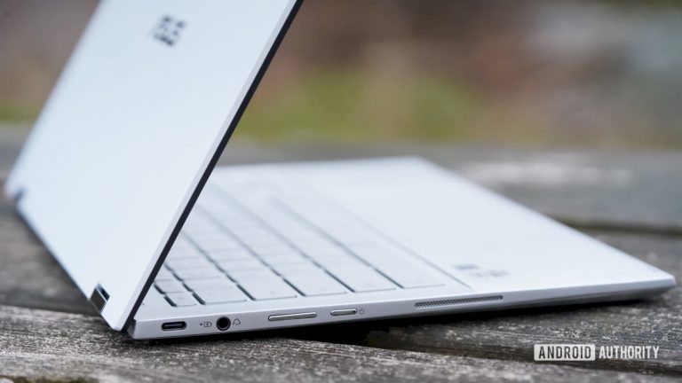 Chromebook vs iPad: Which is best for you?