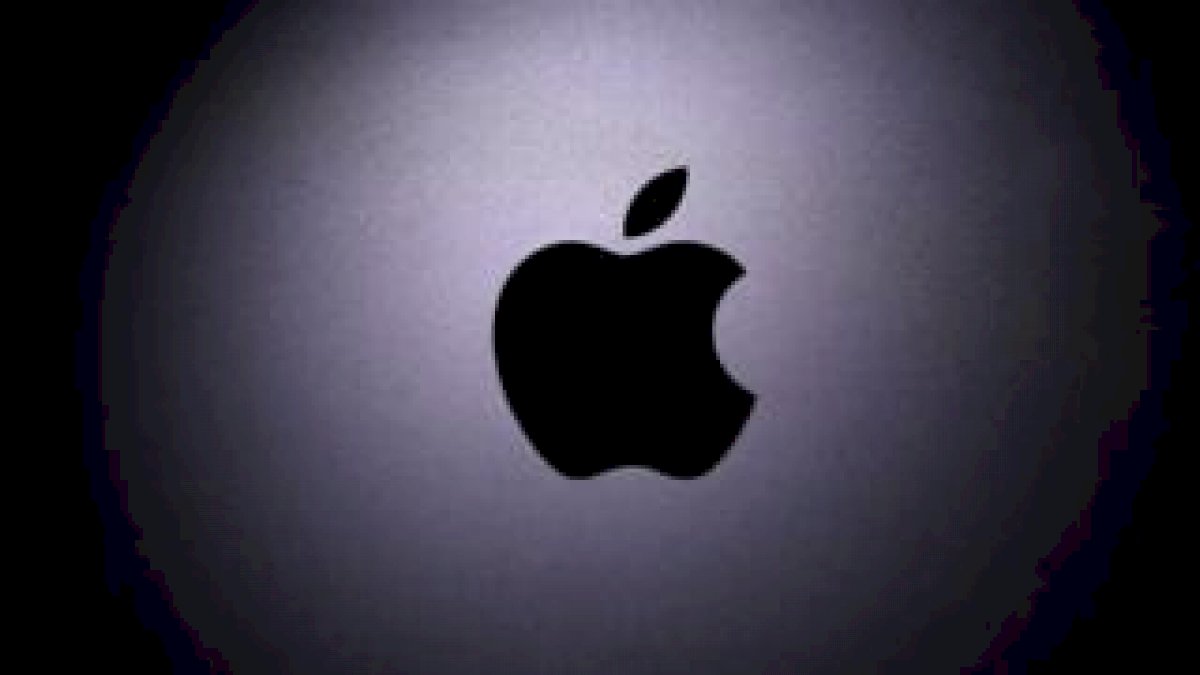 apple-faces-two-eu-anti-competition-probes